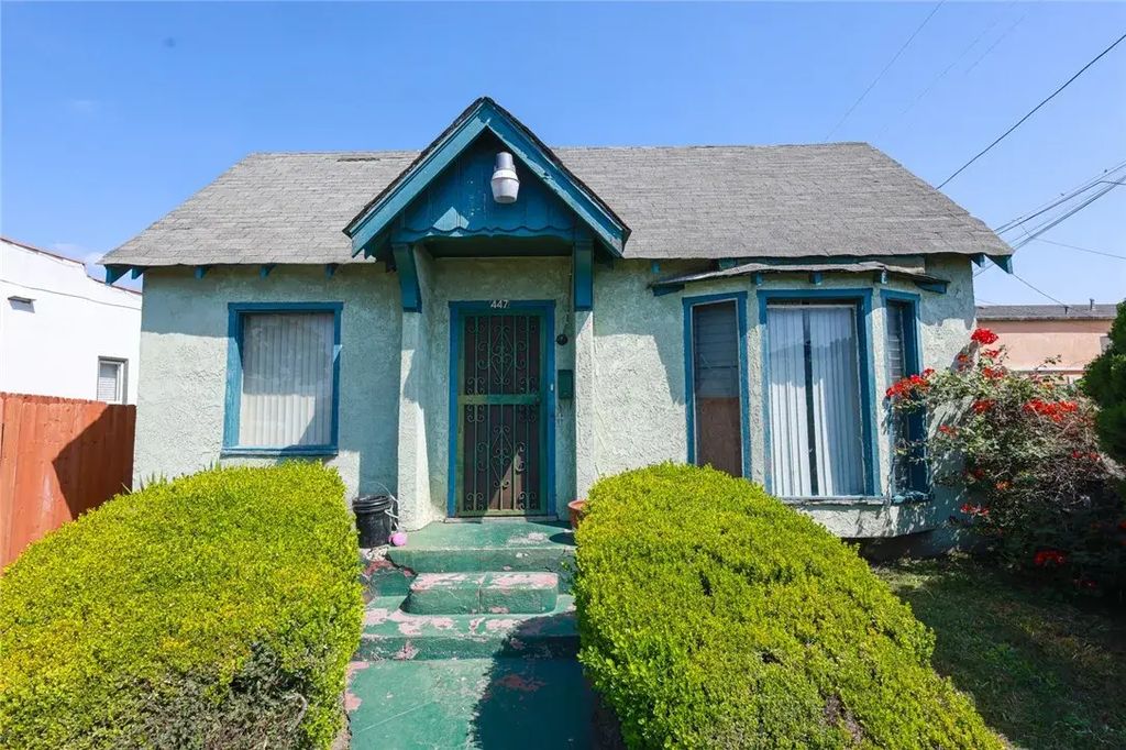 447 E 94th Street, Los Angeles