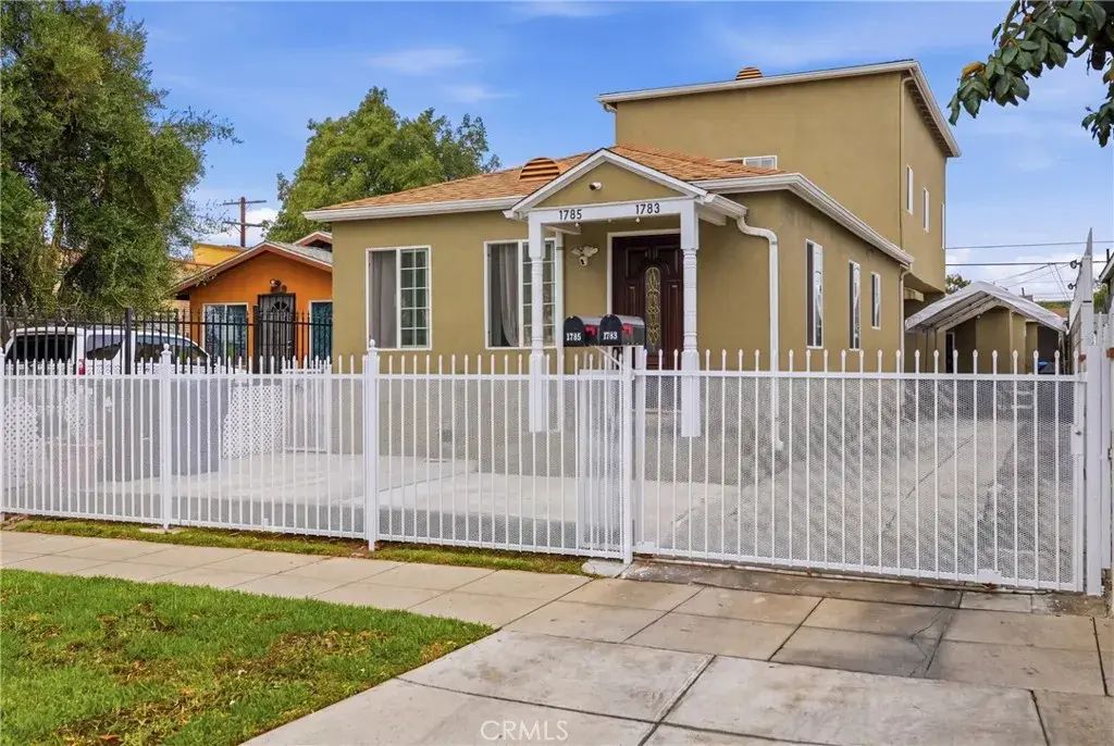 1785 W 36th, Los Angeles
