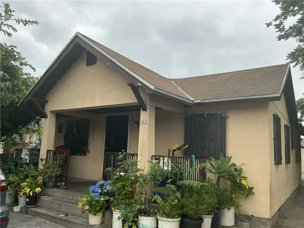 142 W 59th, Los Angeles