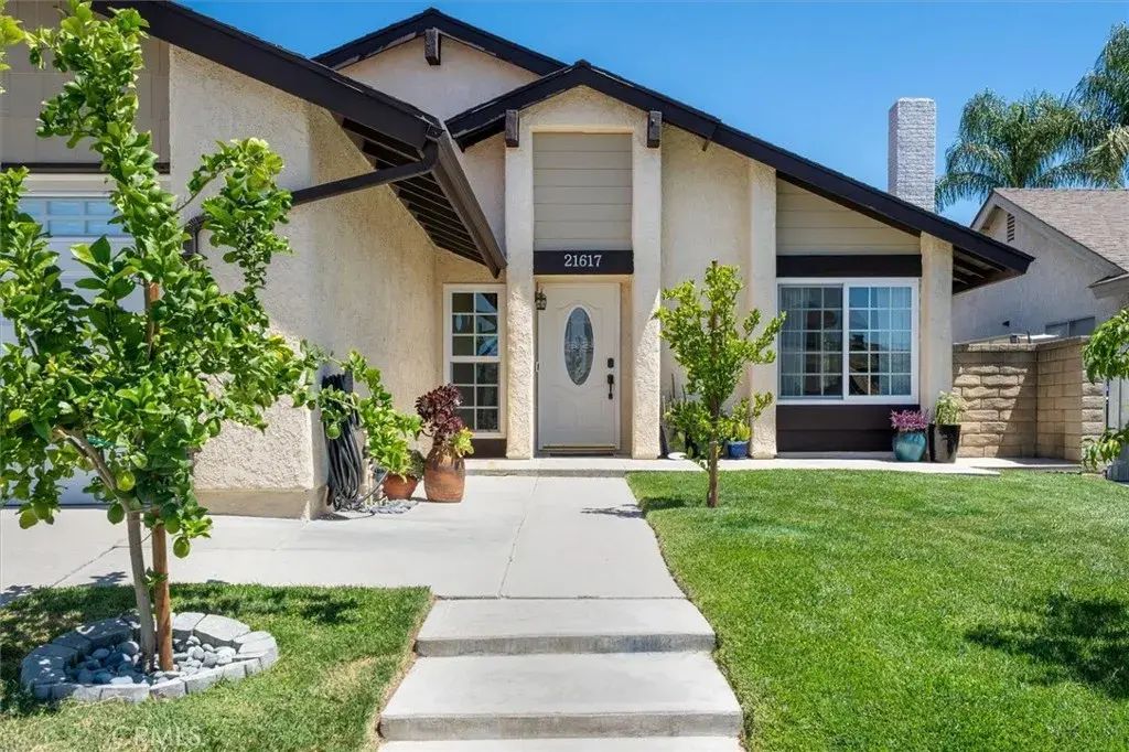 21617 Turmeric Court, Saugus