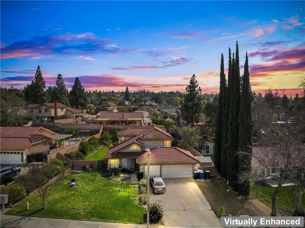 1302 Via Vista, Riverside