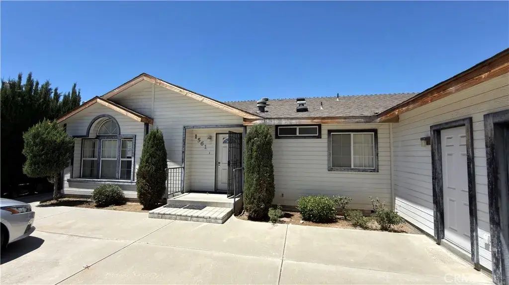 1561 Ailanthus, Hemet
