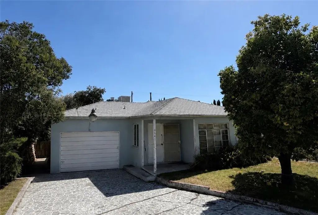 9941 France, Tujunga