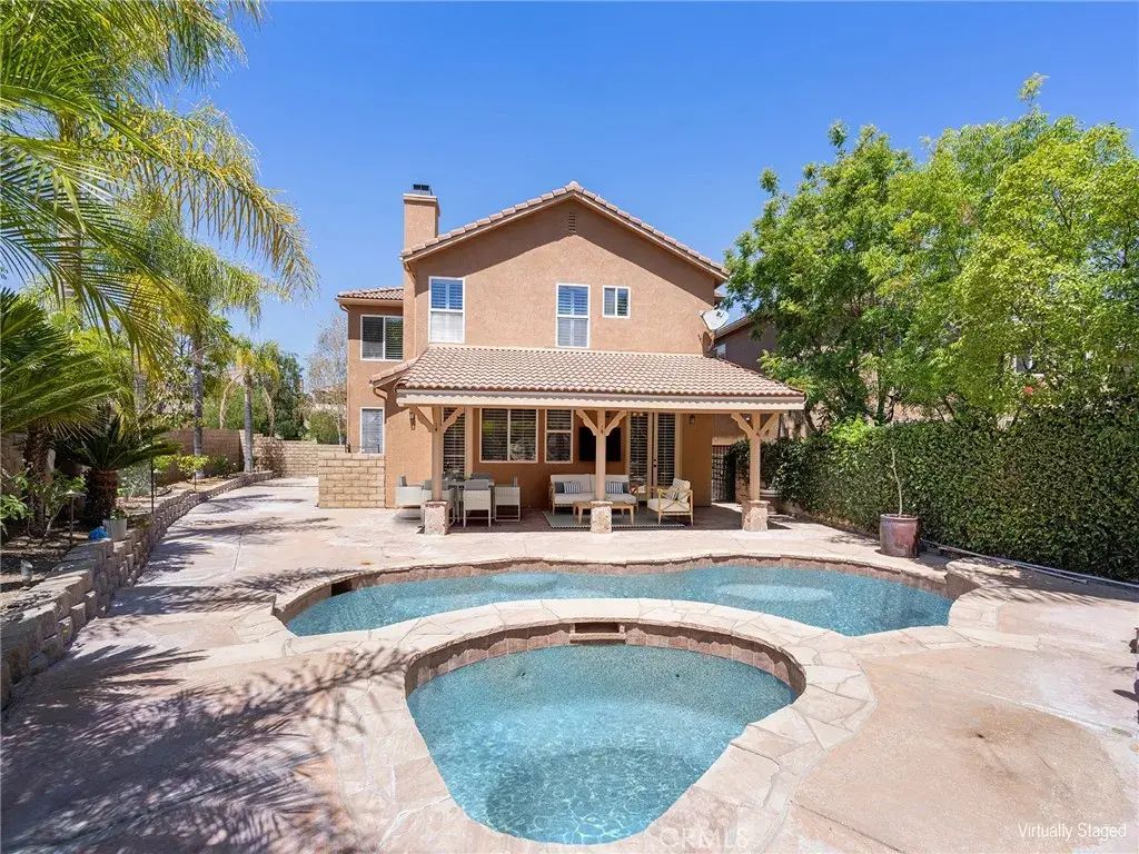 28304 Lorita Lane, Saugus