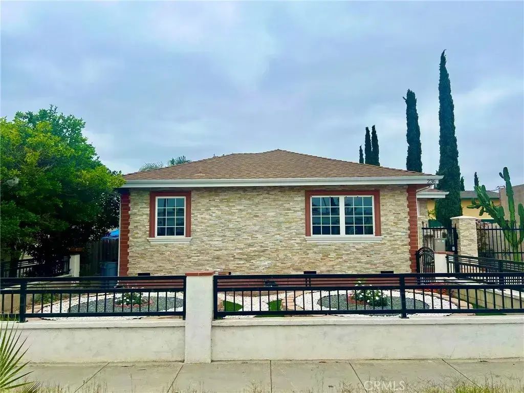 236 S Tustin Street, Orange
