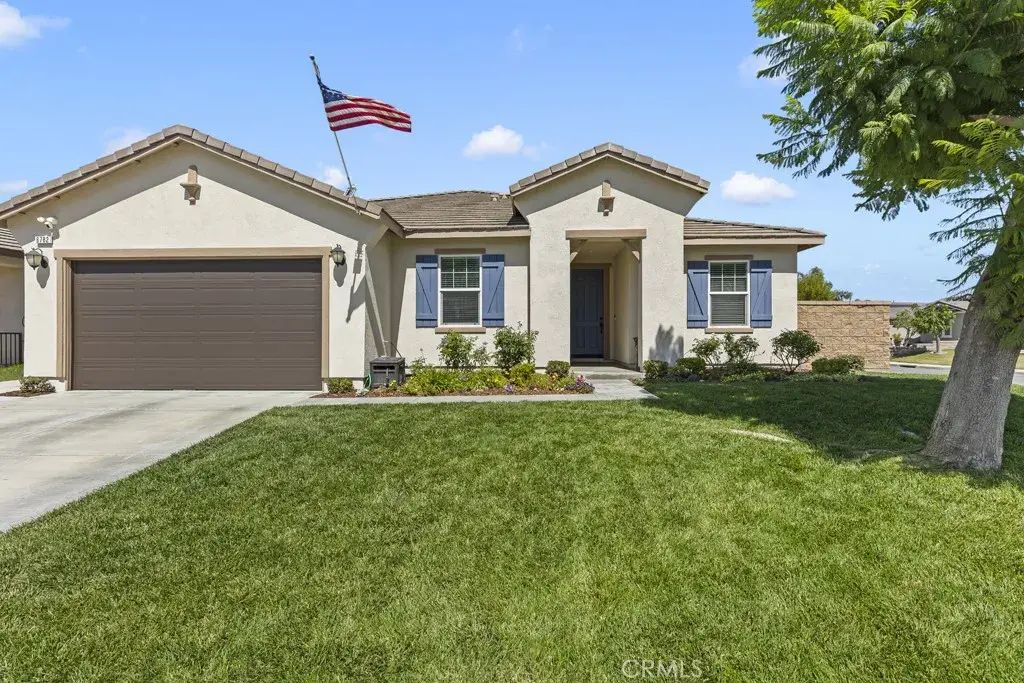 6782 Iron Horse Lane, Eastvale