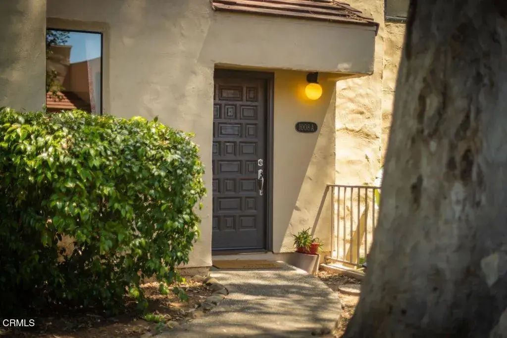 1008 Creekside Way A, Ojai