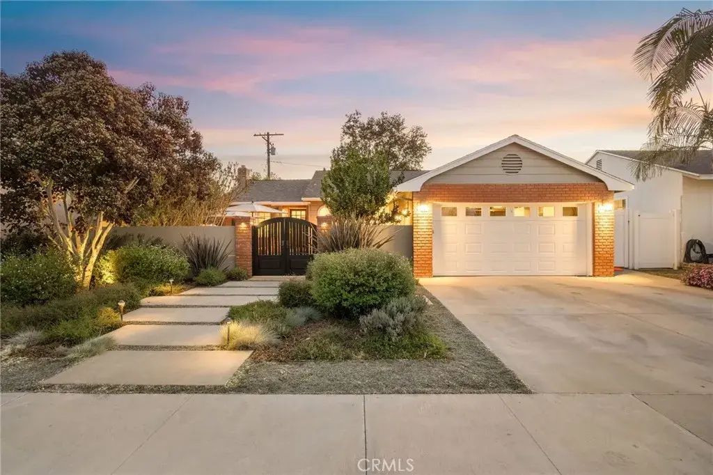 3209 Knoxville Avenue, Long Beach