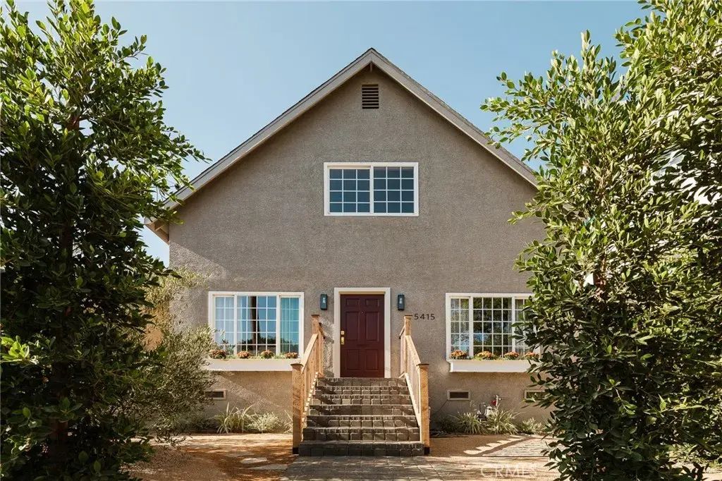 5415 Ash Street, Los Angeles