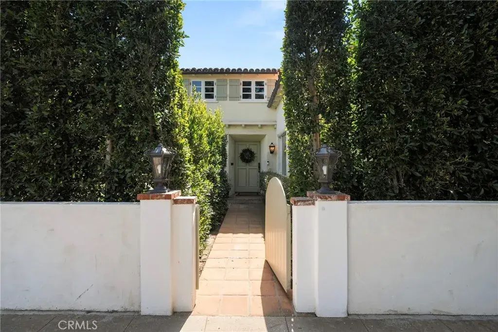 2520 Alta Avenue, Santa Monica