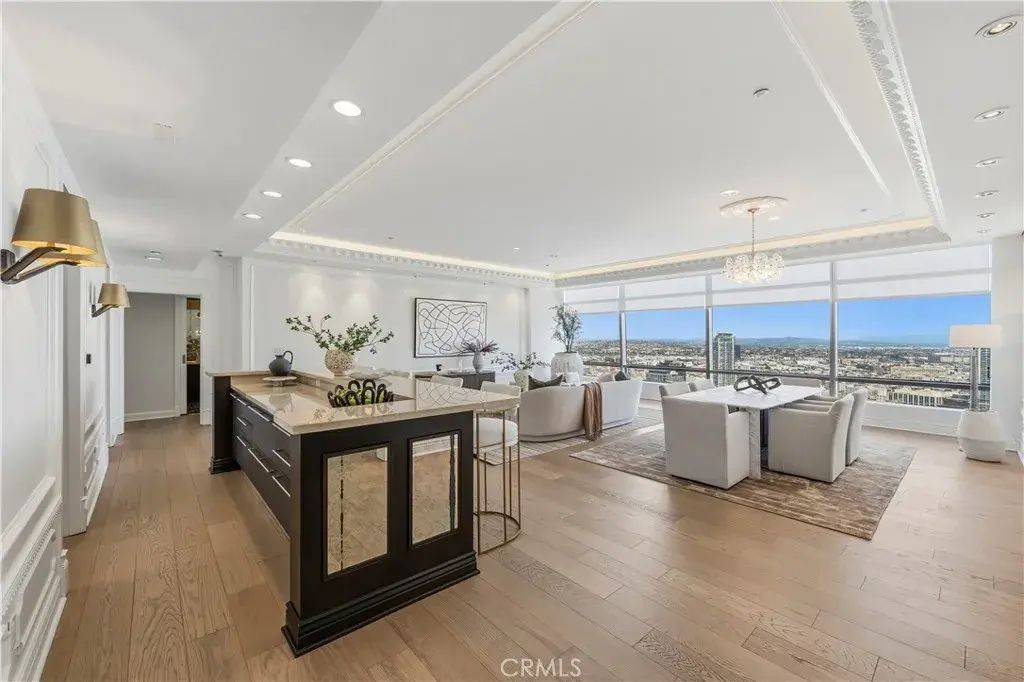 900 W Olympic Blvd 46c, Los Angeles