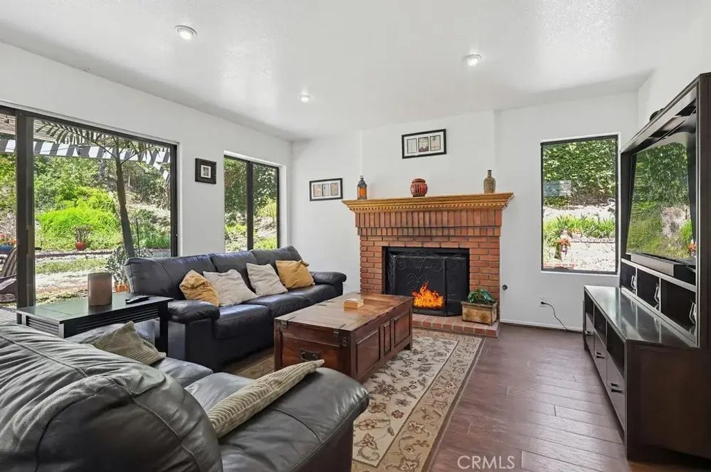 17711 Silverstream, Canyon Country