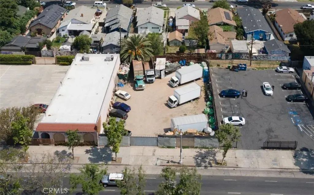 235 E Manchester, Los Angeles