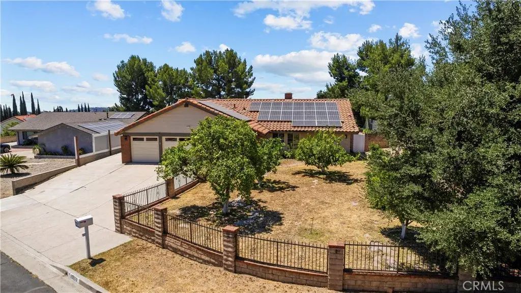 15559 Sorbonne, Sylmar