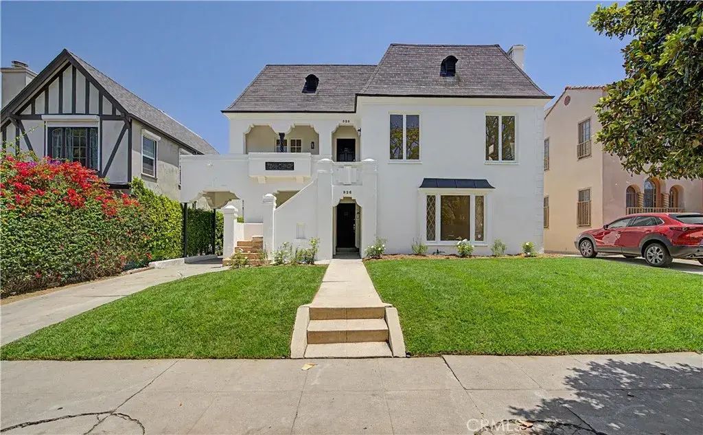 826 S Detroit Street, Los Angeles
