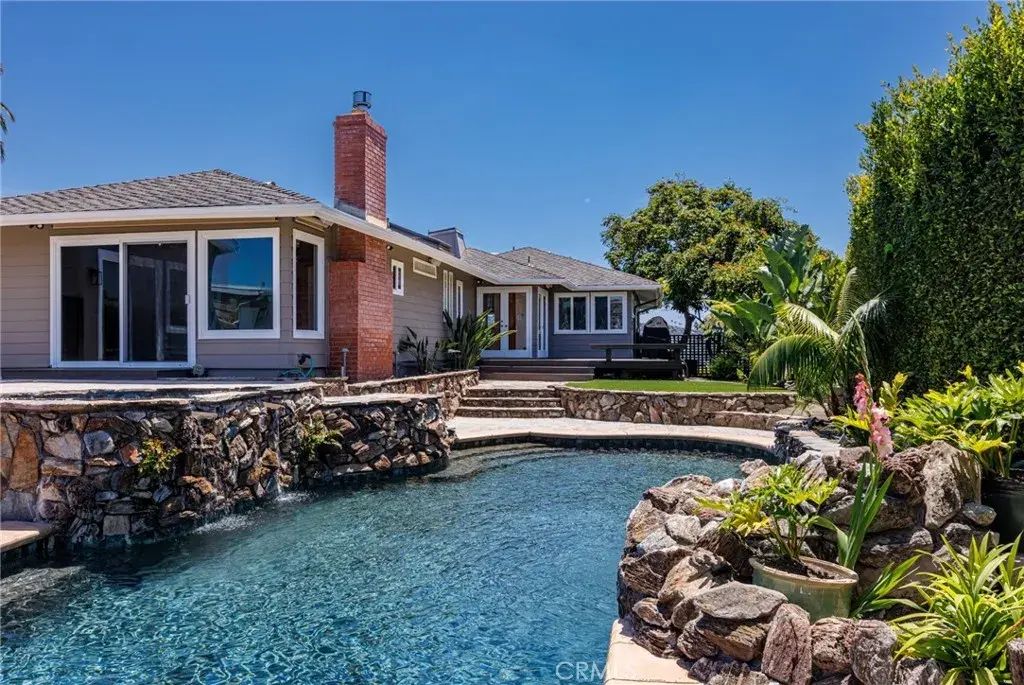 1840 Temple Hills, Laguna Beach