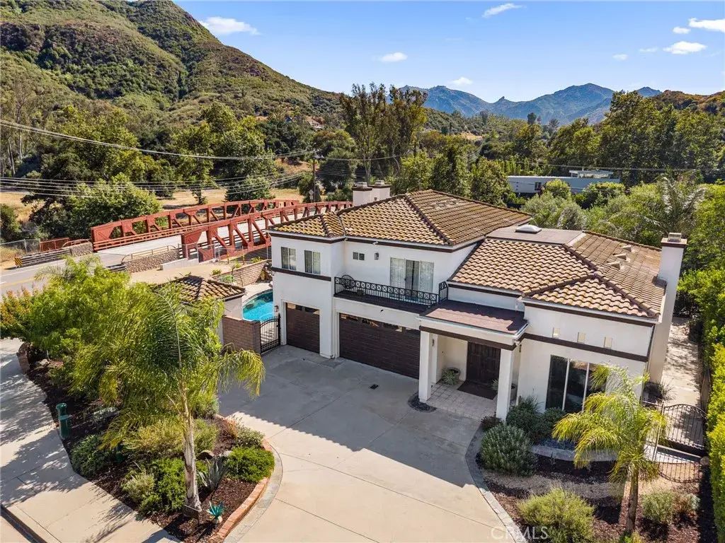 2305 Waring, Agoura Hills