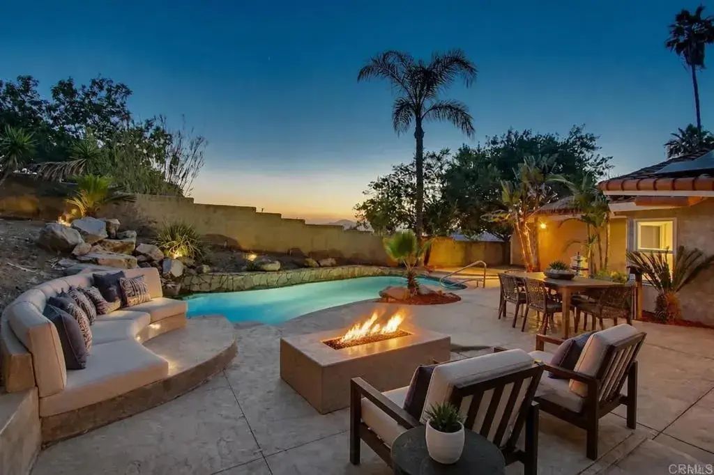 925 E Chase Avenue, El Cajon