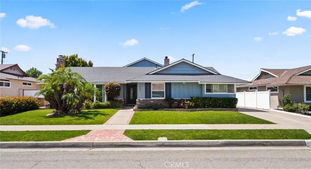 1508 E Candlewood Avenue, Orange