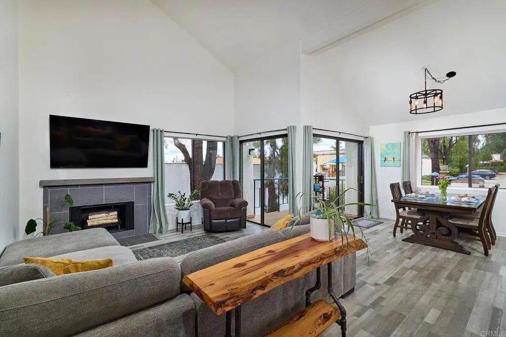 1935 Sunset Drive 45, Escondido