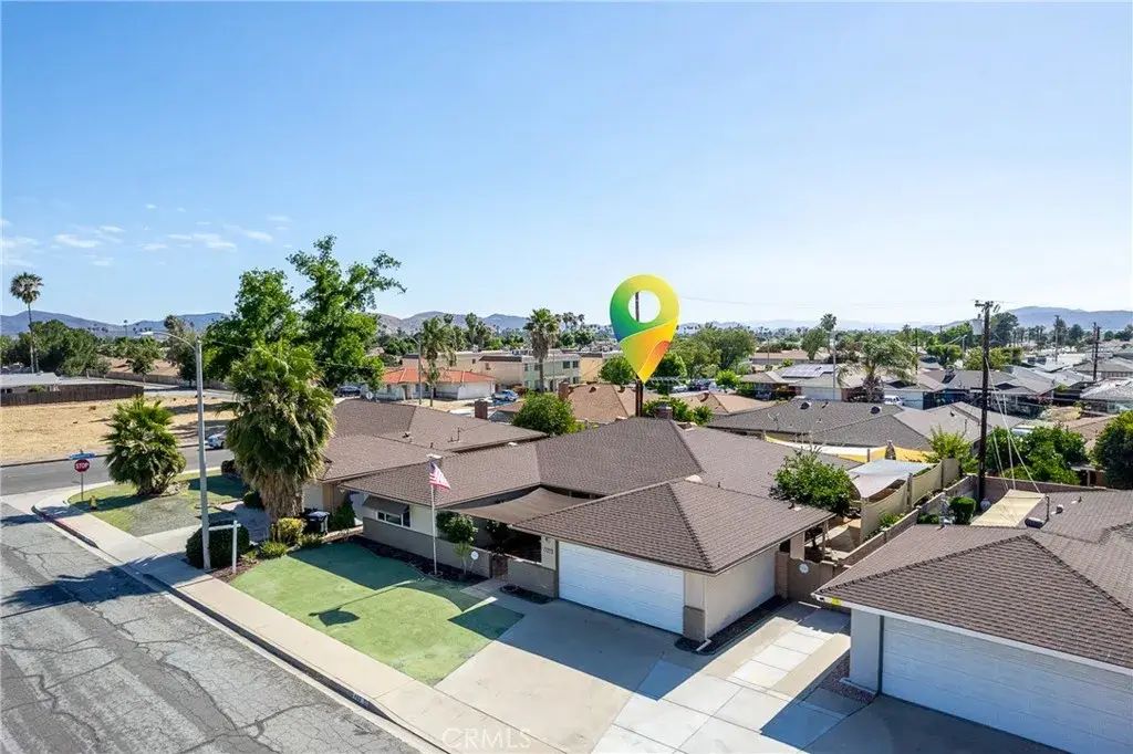 485 Hermosa Street, Hemet