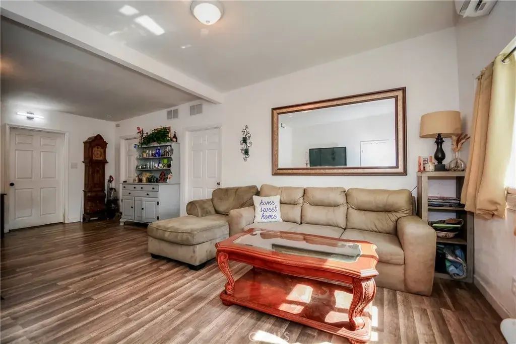 185 N Scovell, San Jacinto