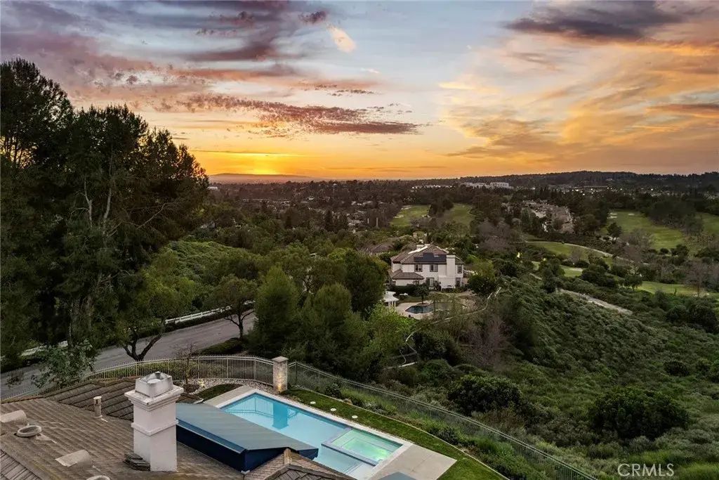 2309 Skyline, Fullerton