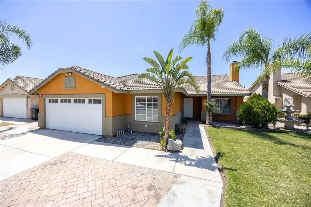 15045 Spring, Fontana