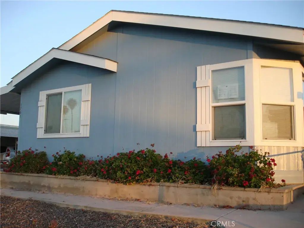 1761 W Johnston, Hemet