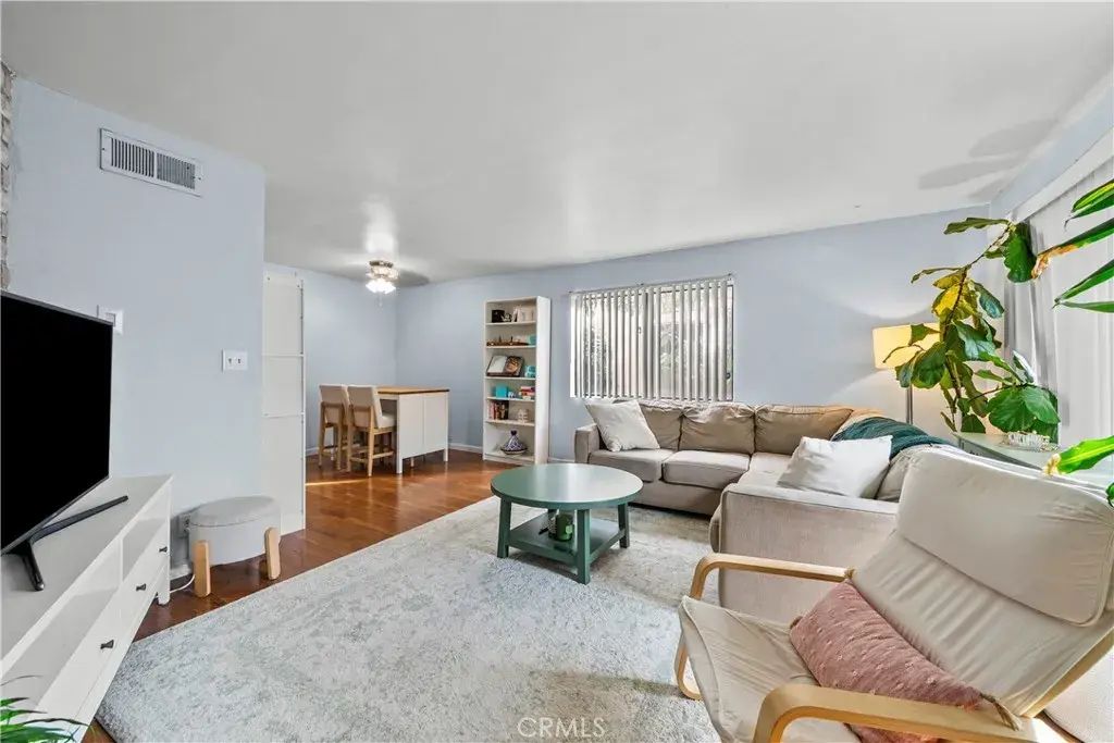 14435 Plummer 23, Panorama City