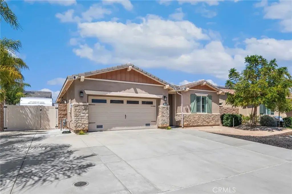 31106 Pepperbush, Winchester
