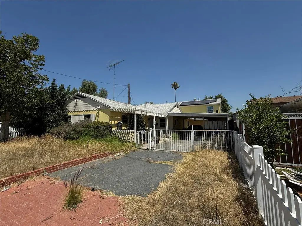 412 W 3rd, Rialto