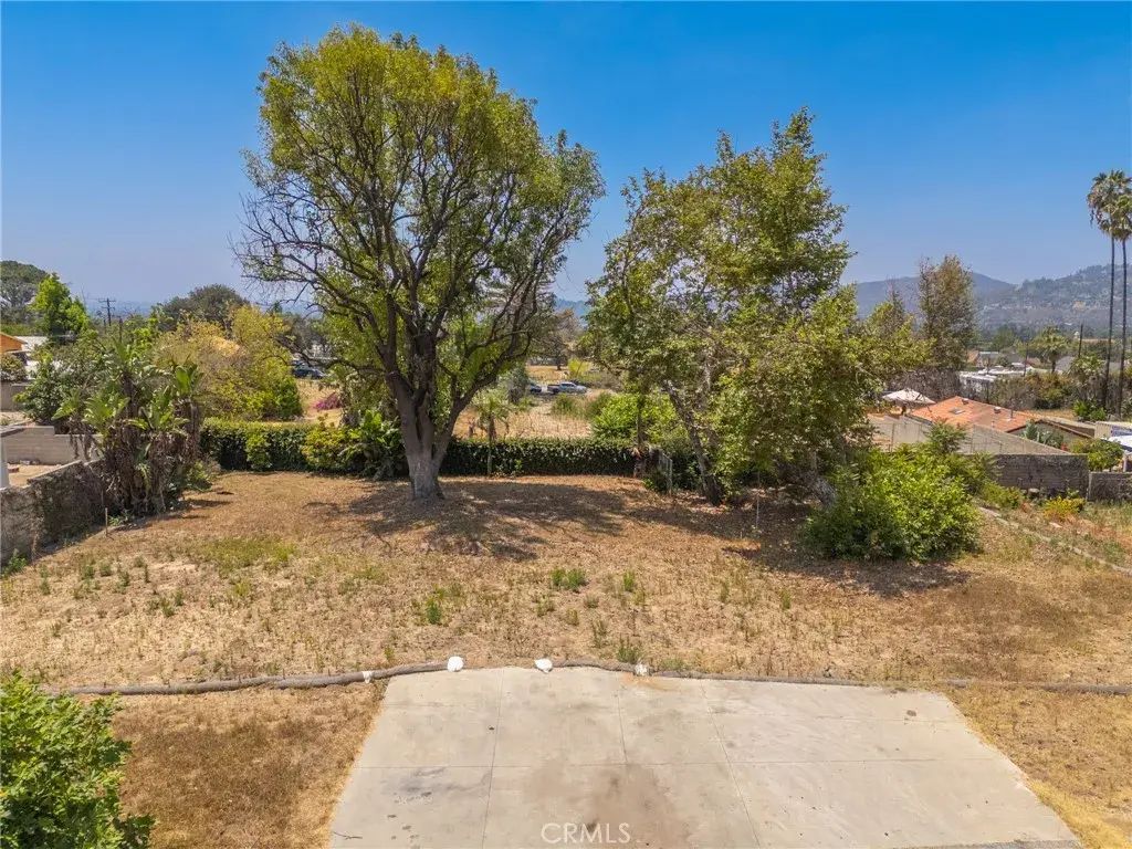 3383 Glenrose Avenue, Altadena