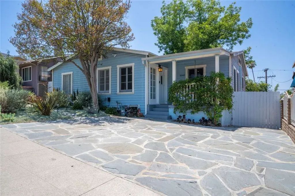 5049 Mount Royal Drive, Los Angeles