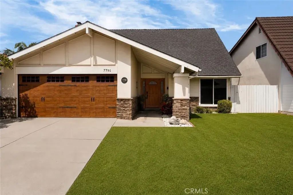 7791 Bouma Circle, La Palma