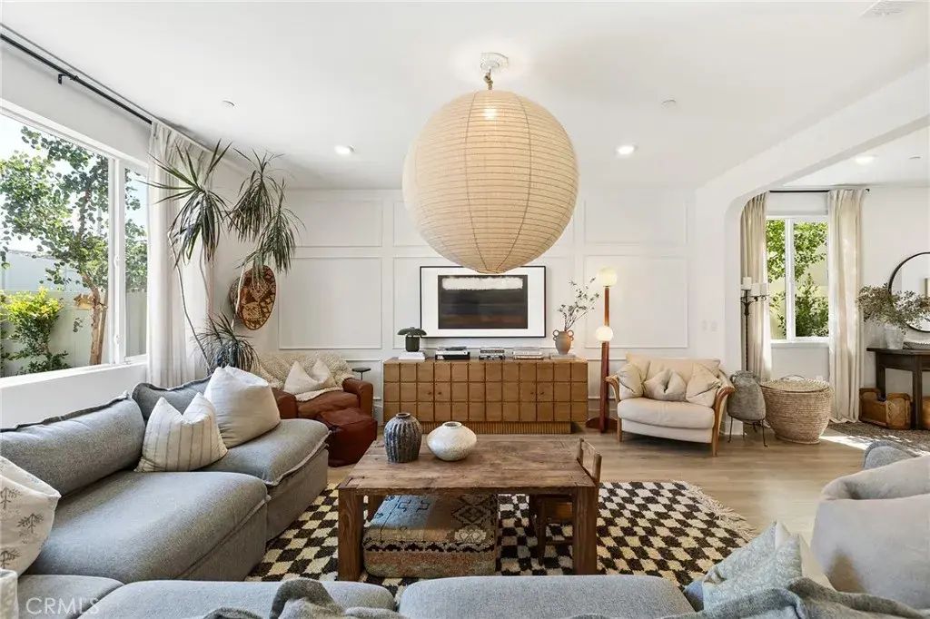33268 Rusty Court, Winchester