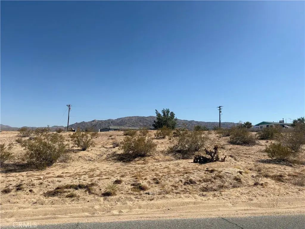 101 Desert Trail, 29 Palms