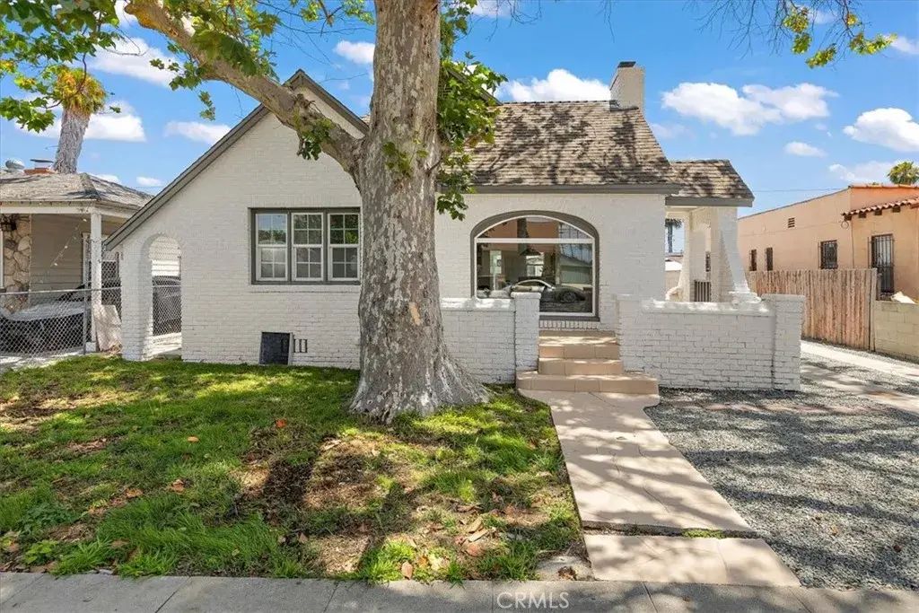 1218 N Spring Avenue, Compton