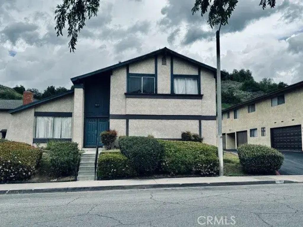 1741 E Nanette, West Covina