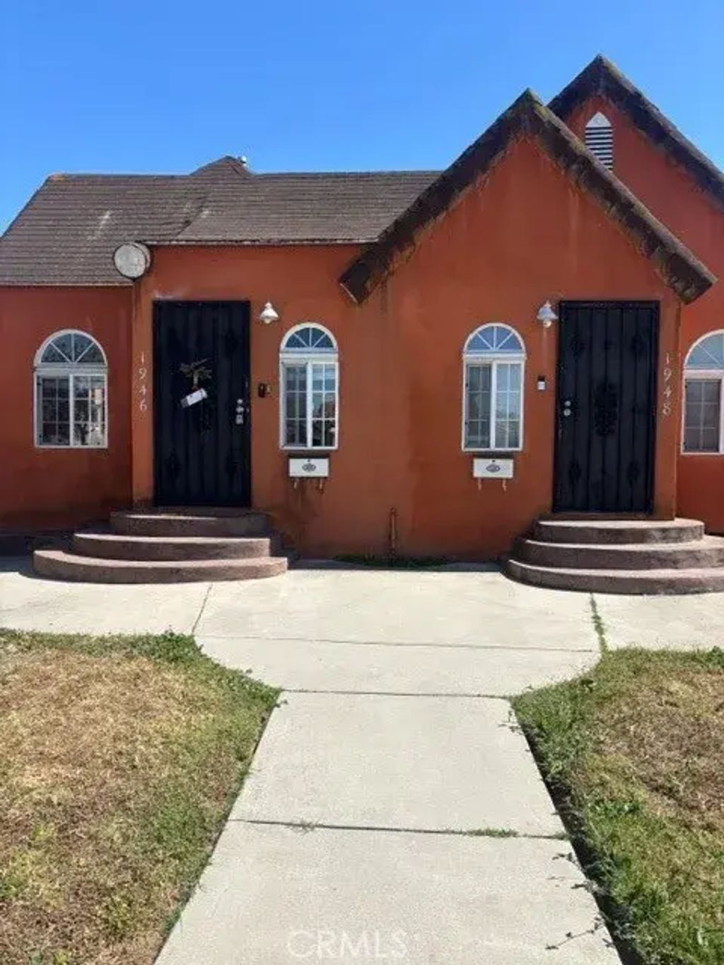1946 W 81st, Los Angeles
