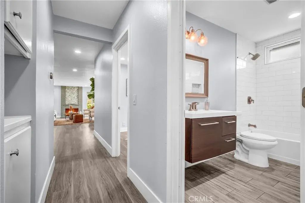 2730 Hartford, Fullerton