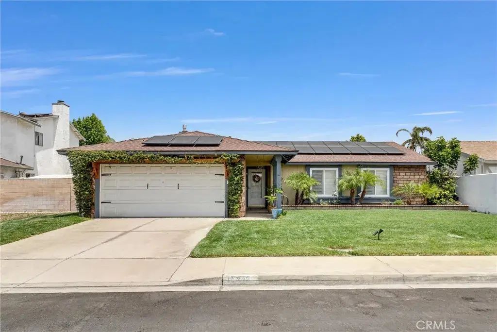 15448 Sandhurst Street, Fontana