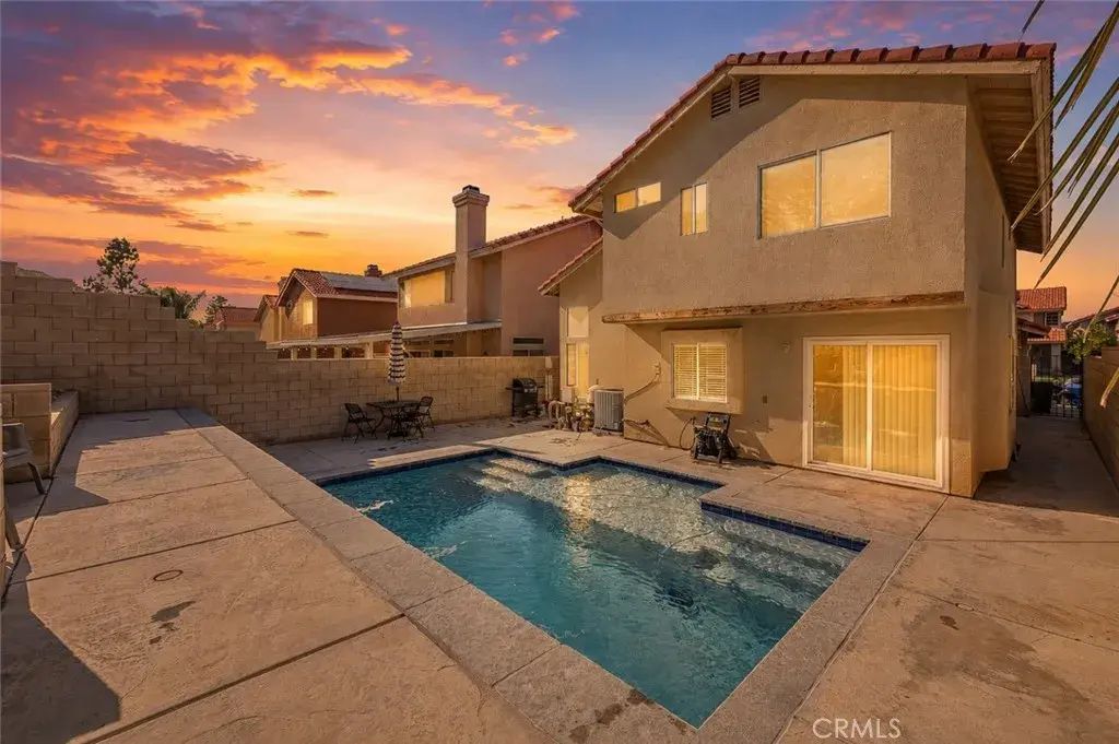 15417 Tobarra Road, Fontana