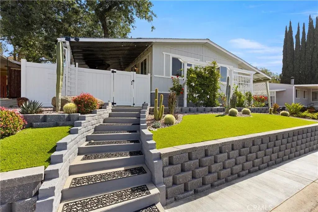 18218 Paradise Mountain 118, Valley Center