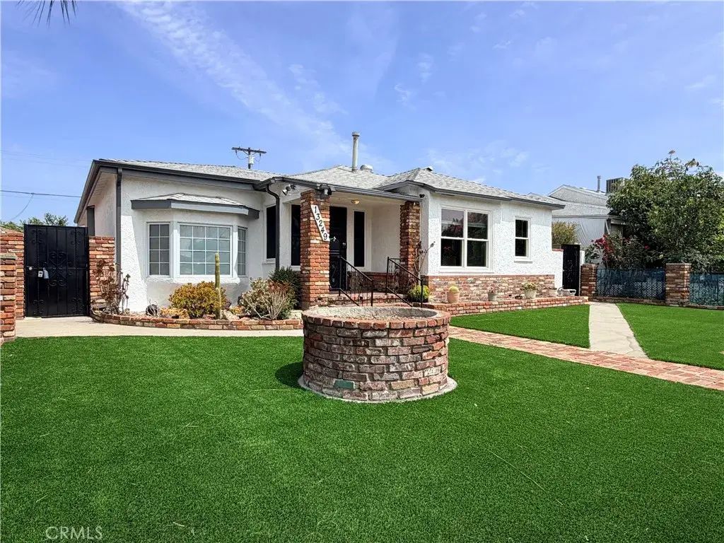 13249 Terra Bella Street, Pacoima