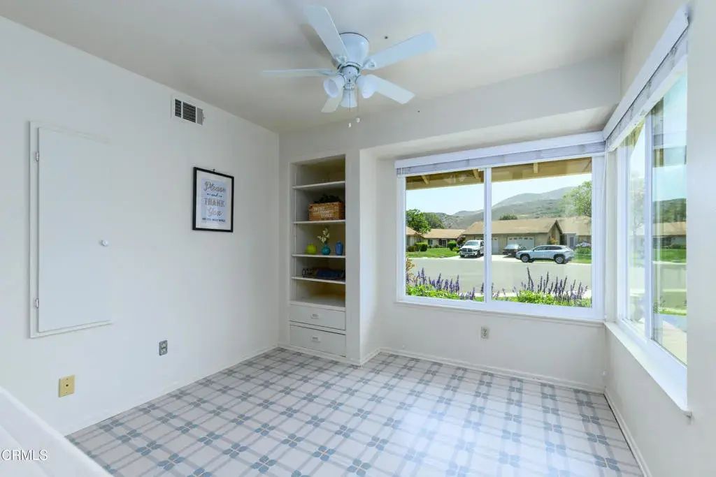 30105 Village 30, Camarillo