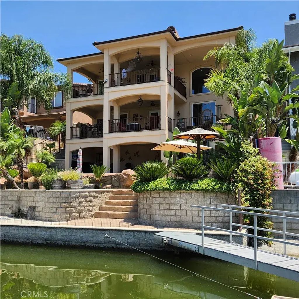 30295 Little Harbor Drive, Canyon Lake