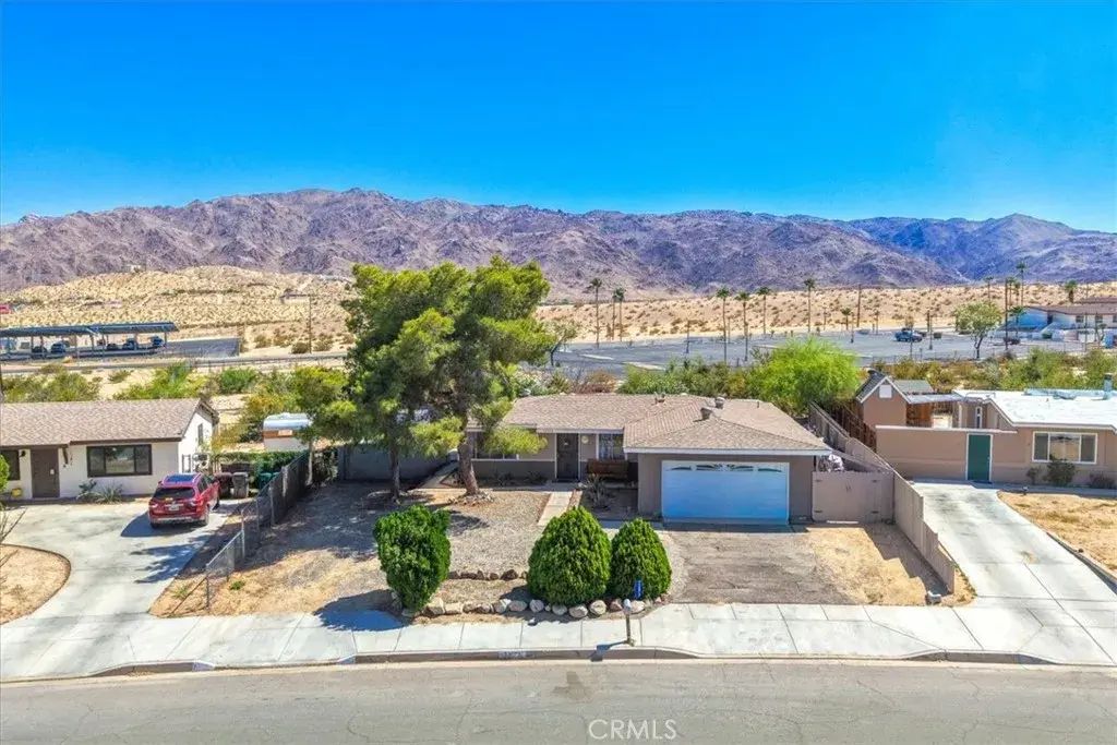 73073 Sun Valley, 29 Palms