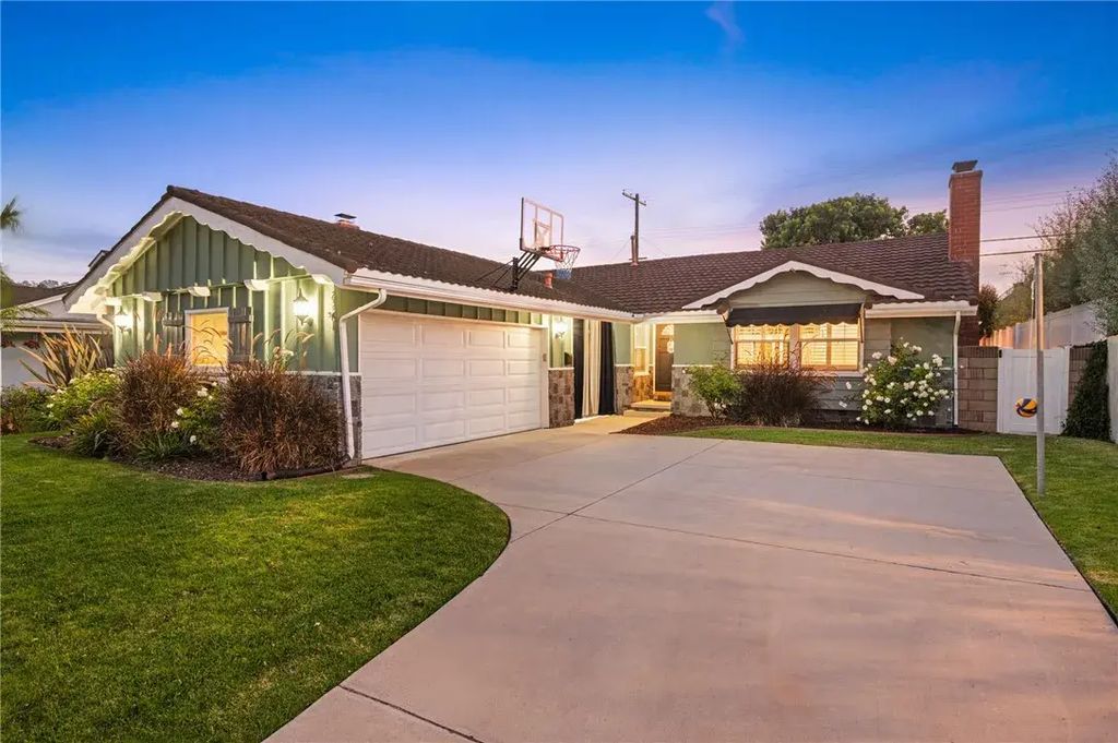 23501 Ladeene Avenue, Torrance