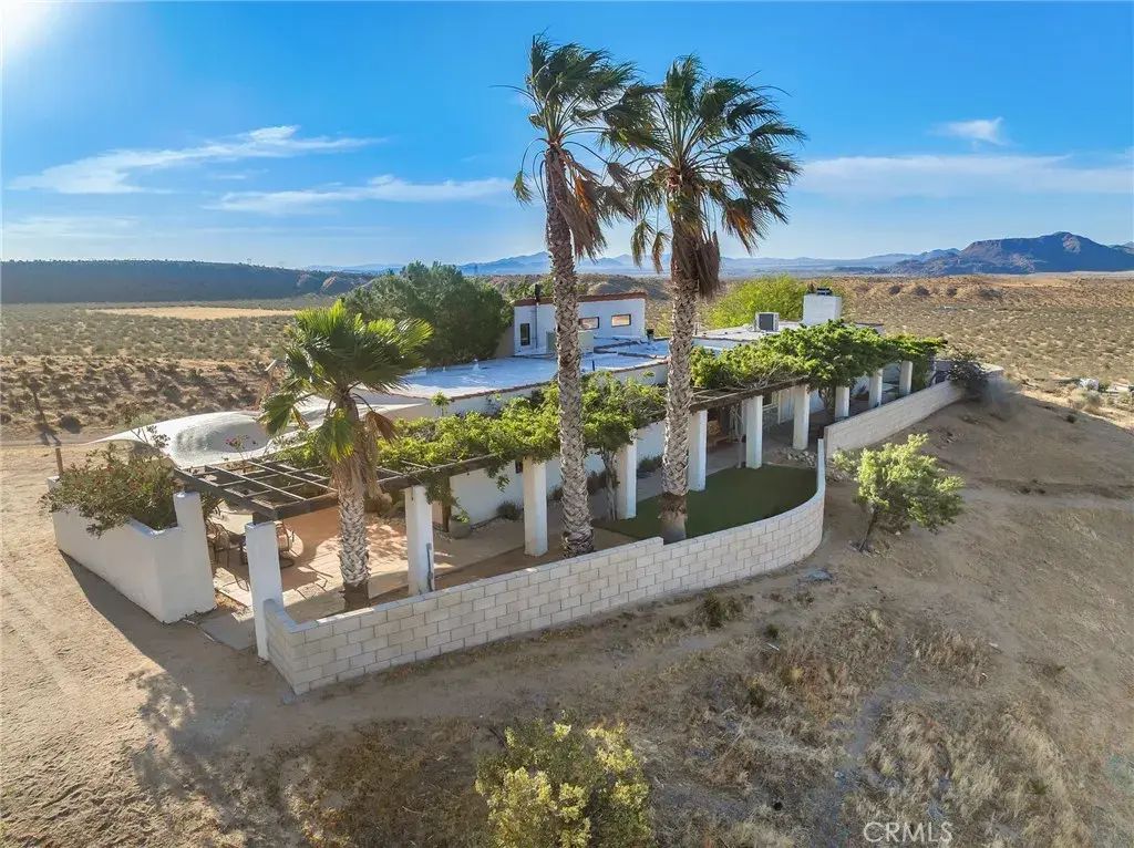 25275 Ocotillo, Apple Valley